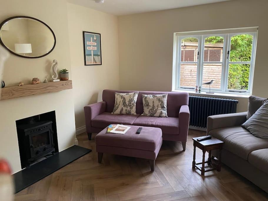 Lovely Quiet Cottage Sleeps 4 Adults, 4 Children, Dog Friendly Клей-некст-зе-Си Экстерьер фото